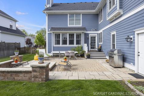 532 Turf Lane Wheaton IL 60187