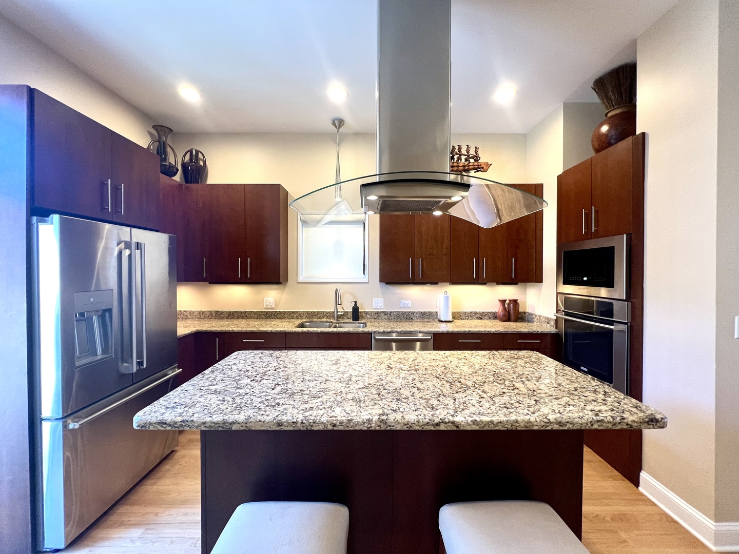 3211 South Rhodes Avenue Chicago IL 60616