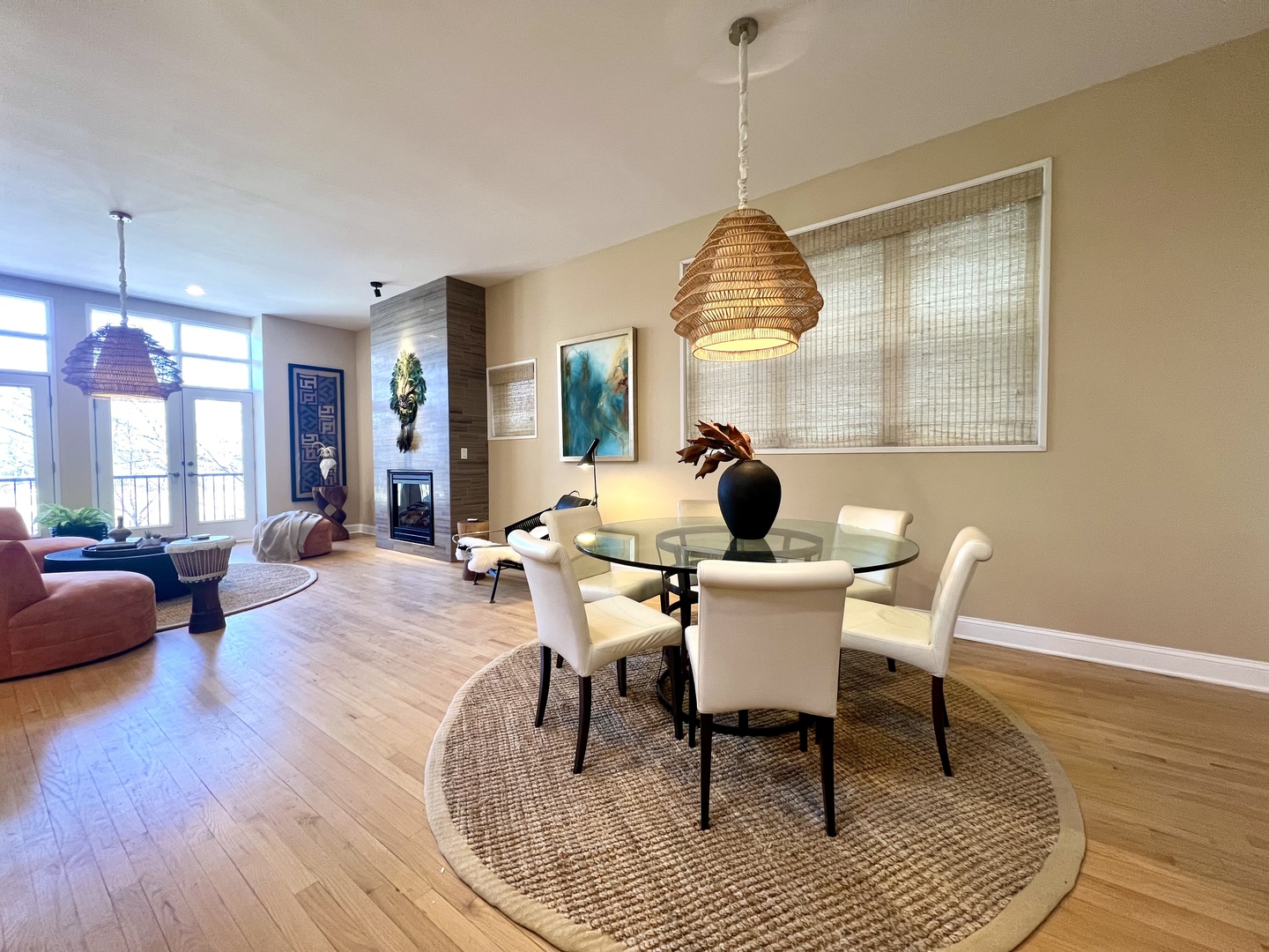 3211 South Rhodes Avenue Chicago IL 60616