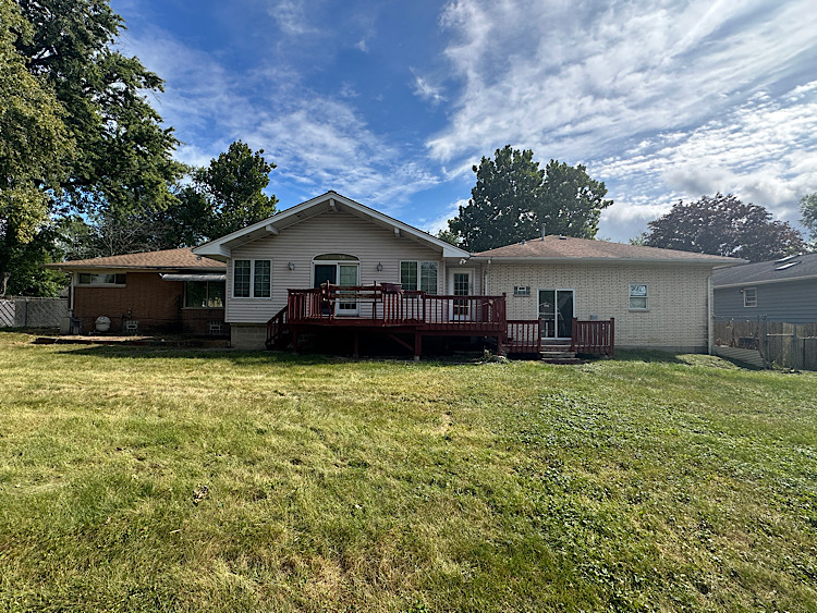 7216 Leonard Drive Darien IL 60561