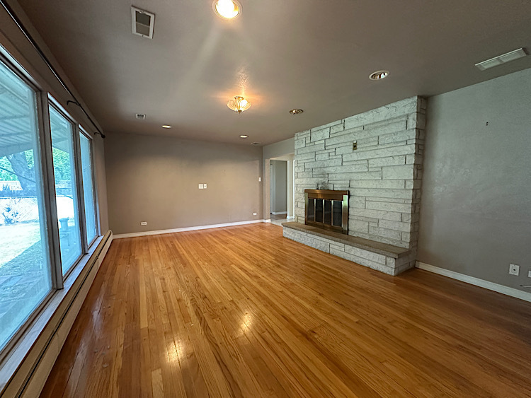 7216 Leonard Drive Darien IL 60561