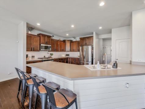 32 Catamaran Circle Pingree Grove IL 60140
