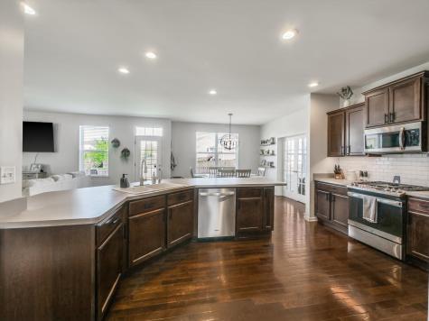 32 Catamaran Circle Pingree Grove IL 60140
