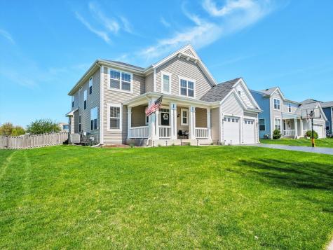 32 Catamaran Circle Pingree Grove IL 60140