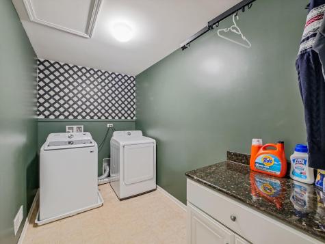 32 Catamaran Circle Pingree Grove IL 60140