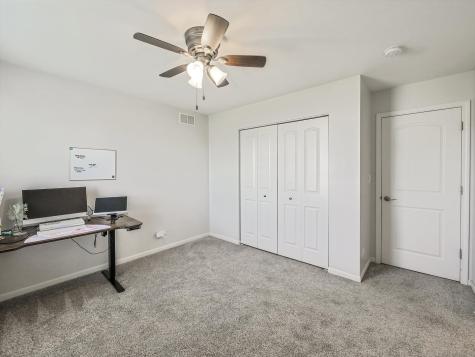 32 Catamaran Circle Pingree Grove IL 60140