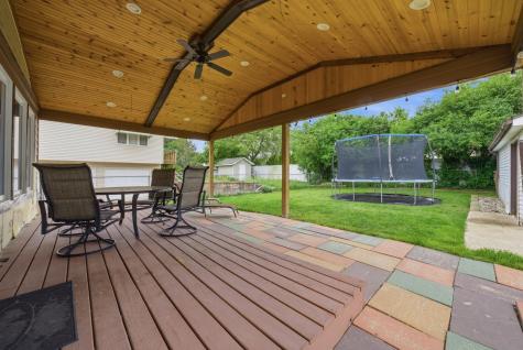 9143 West 92 Street Hickory Hills IL 60457