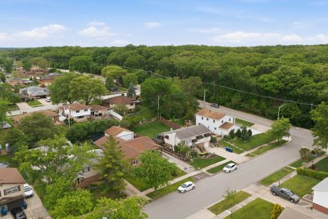 9143 West 92 Street Hickory Hills IL 60457