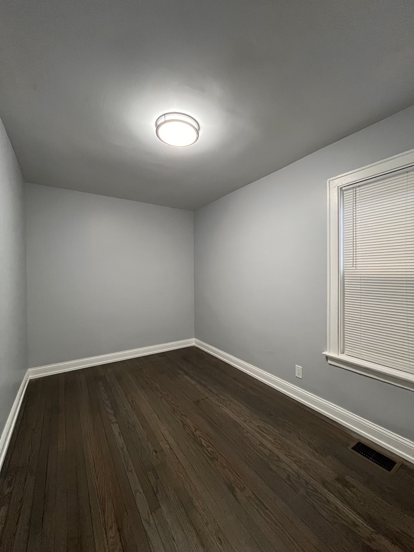 8822 South Wood Street Chicago IL 60620