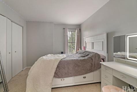 346 Prairie Mist Drive Round Lake IL 60073
