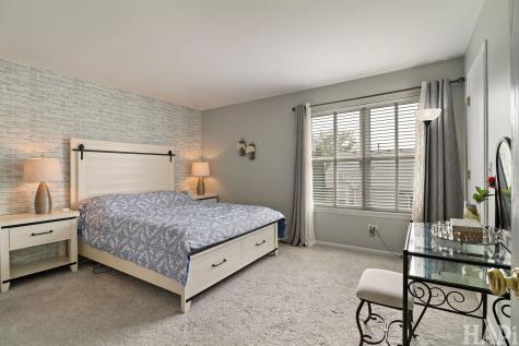 346 Prairie Mist Drive Round Lake IL 60073