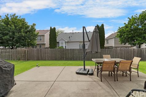 346 Prairie Mist Drive Round Lake IL 60073