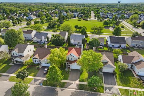 346 Prairie Mist Drive Round Lake IL 60073