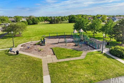 346 Prairie Mist Drive Round Lake IL 60073