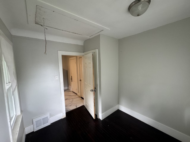 10117 South Perry Avenue Chicago IL 60628