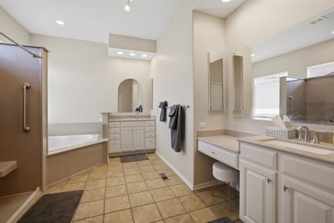 13021 Brookwood Drive Huntley IL 60142