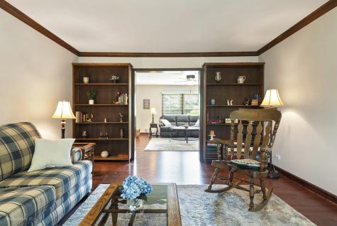 800 Manchester Street Naperville IL 60563