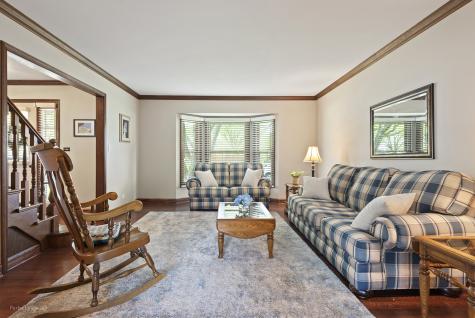 800 Manchester Street Naperville IL 60563