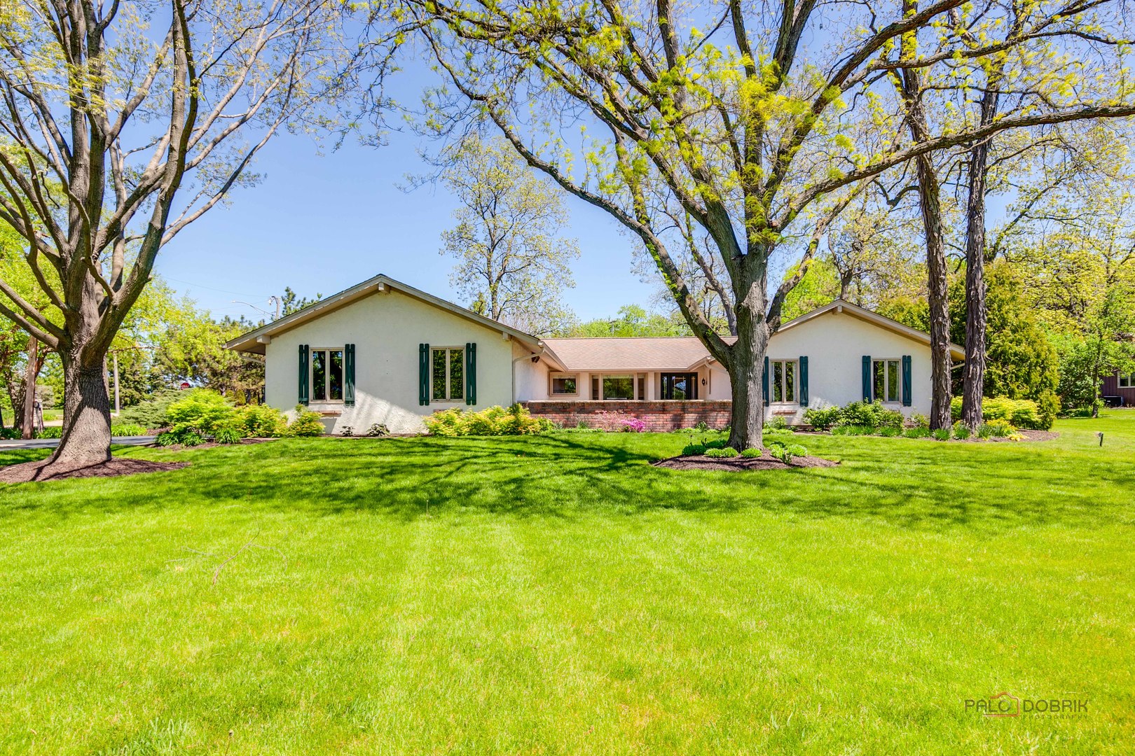 2 Acorn Drive Hawthorn Woods IL 60047