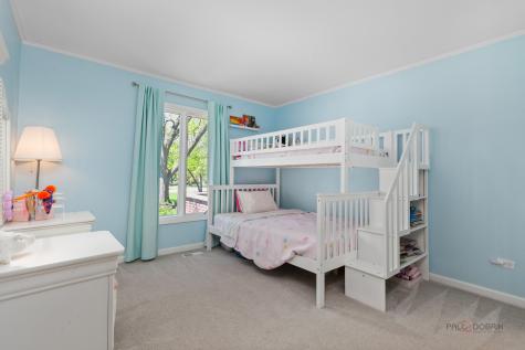 2 Acorn Drive Hawthorn Woods IL 60047
