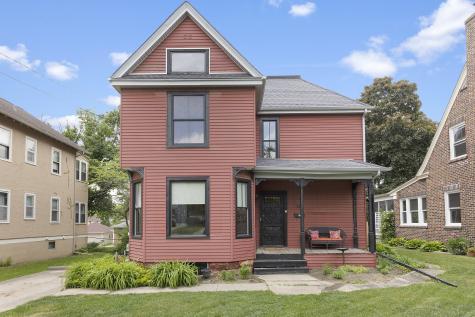218 North London Avenue Rockford IL 61107