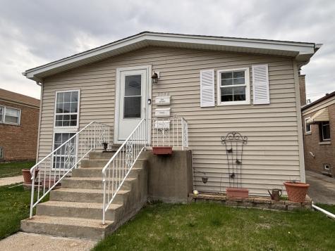 2340 Krueger Street Blue Island IL 60406