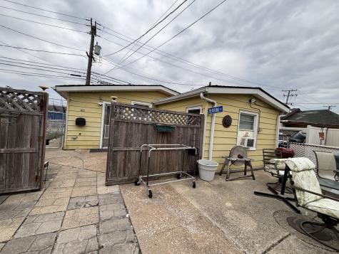 2340 Krueger Street Blue Island IL 60406