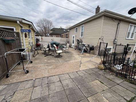2340 Krueger Street Blue Island IL 60406