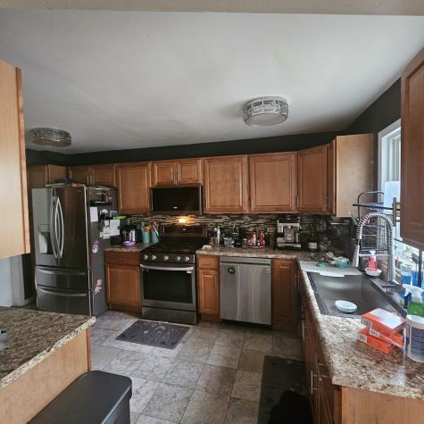128 Essex Road Elk Grove Village IL 60007