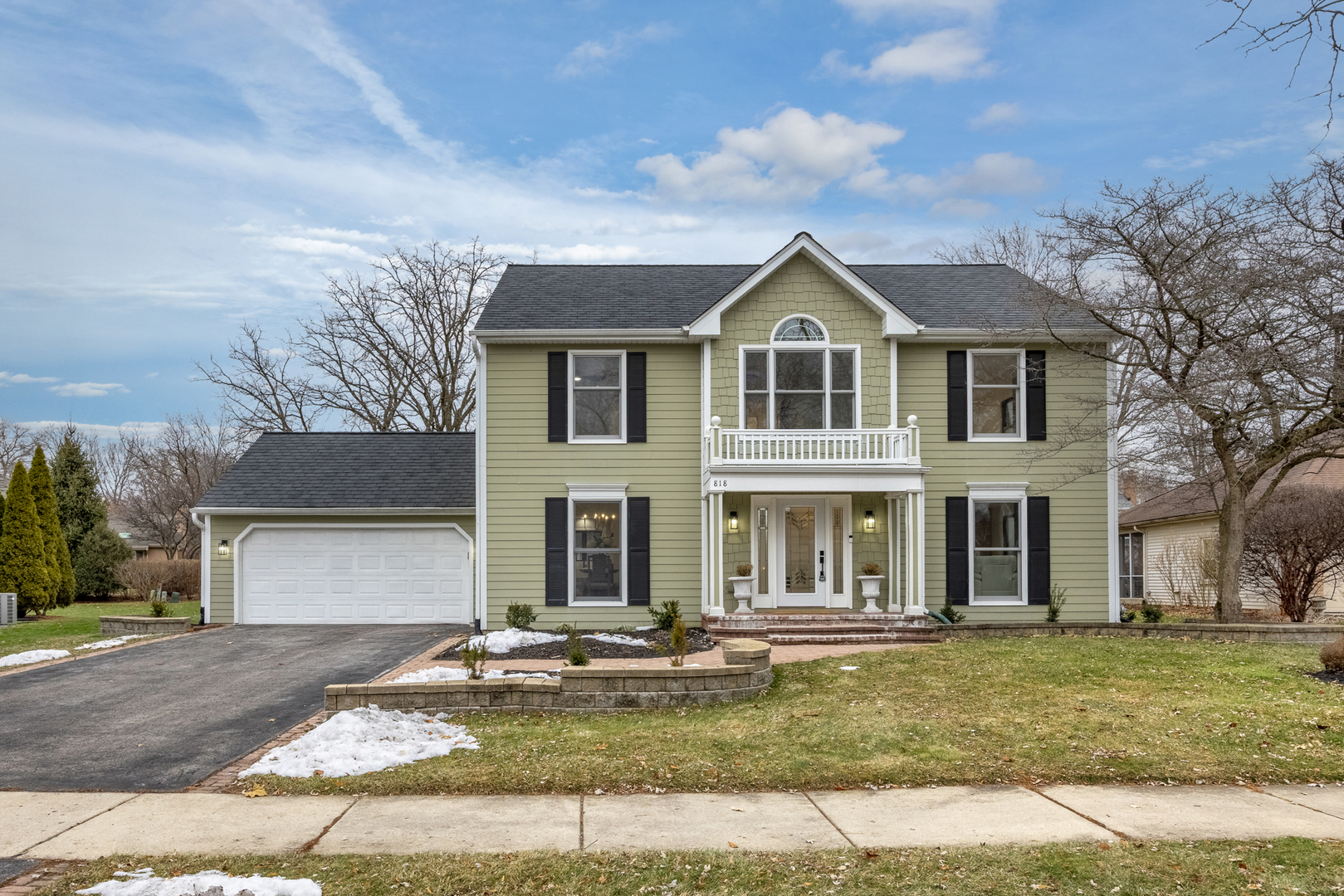 818 Fairwinds Court Naperville IL 60563