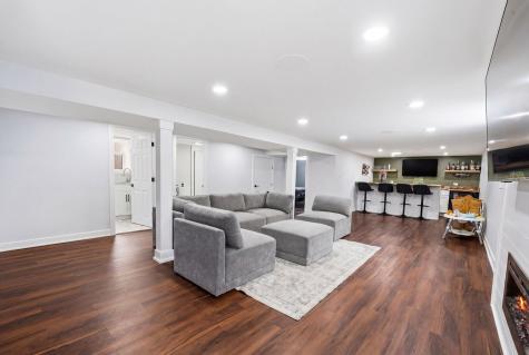 17335 Oleander Avenue Tinley Park IL 60477