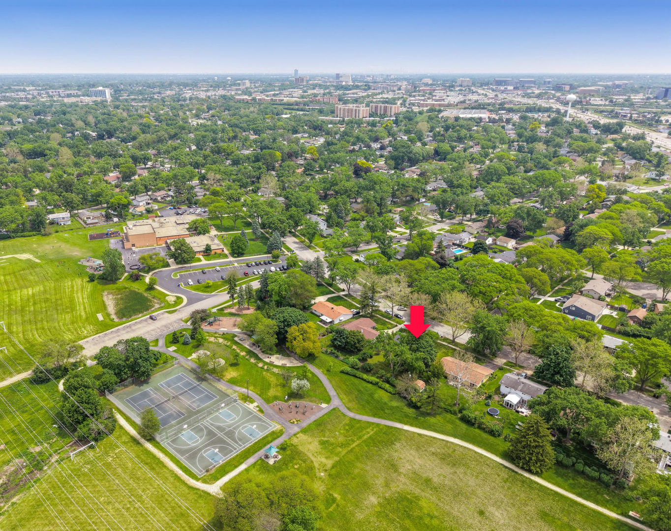 2S550 Gray Avenue Lombard IL 60148