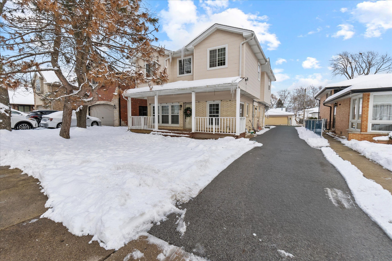 9341 South 82nd Avenue Hickory Hills IL 60457
