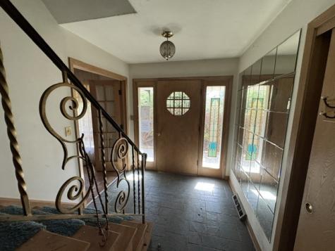 607 North Fleming Road Woodstock IL 60098