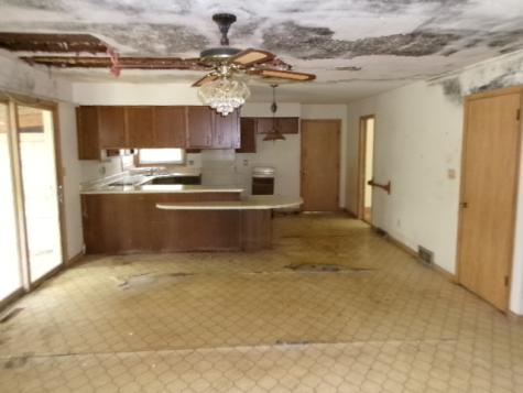 607 North Fleming Road Woodstock IL 60098