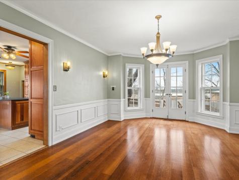 2014 Glenview Road Rockford IL 61107