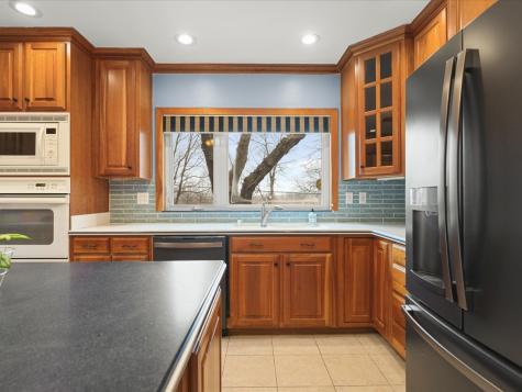 2014 Glenview Road Rockford IL 61107