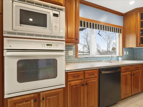 2014 Glenview Road Rockford IL 61107