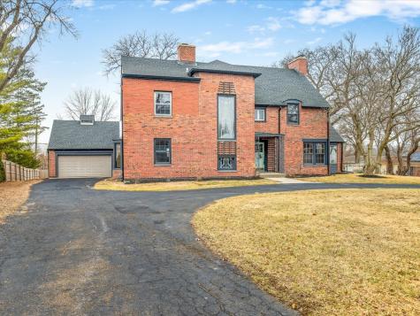 2014 Glenview Road Rockford IL 61107