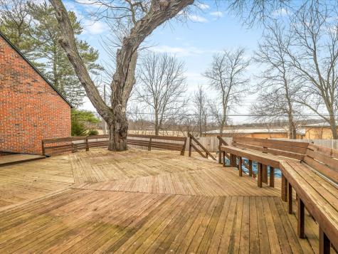 2014 Glenview Road Rockford IL 61107