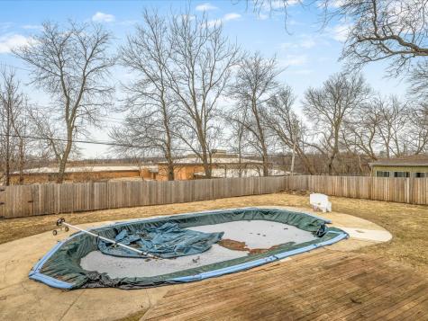 2014 Glenview Road Rockford IL 61107