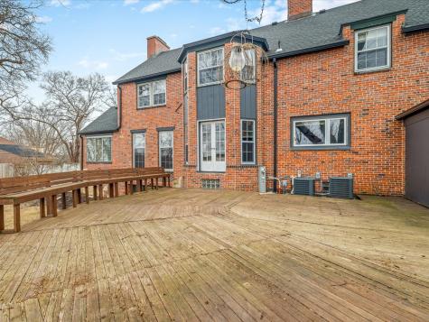 2014 Glenview Road Rockford IL 61107