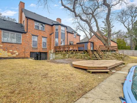 2014 Glenview Road Rockford IL 61107
