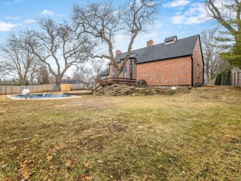 2014 Glenview Road Rockford IL 61107