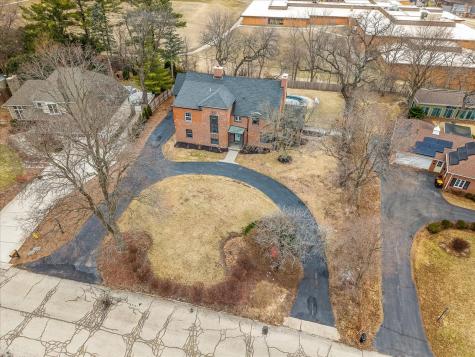 2014 Glenview Road Rockford IL 61107