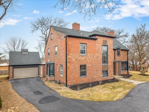 2014 Glenview Road Rockford IL 61107