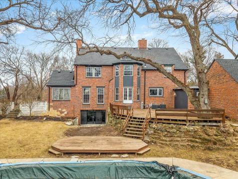 2014 Glenview Road Rockford IL 61107