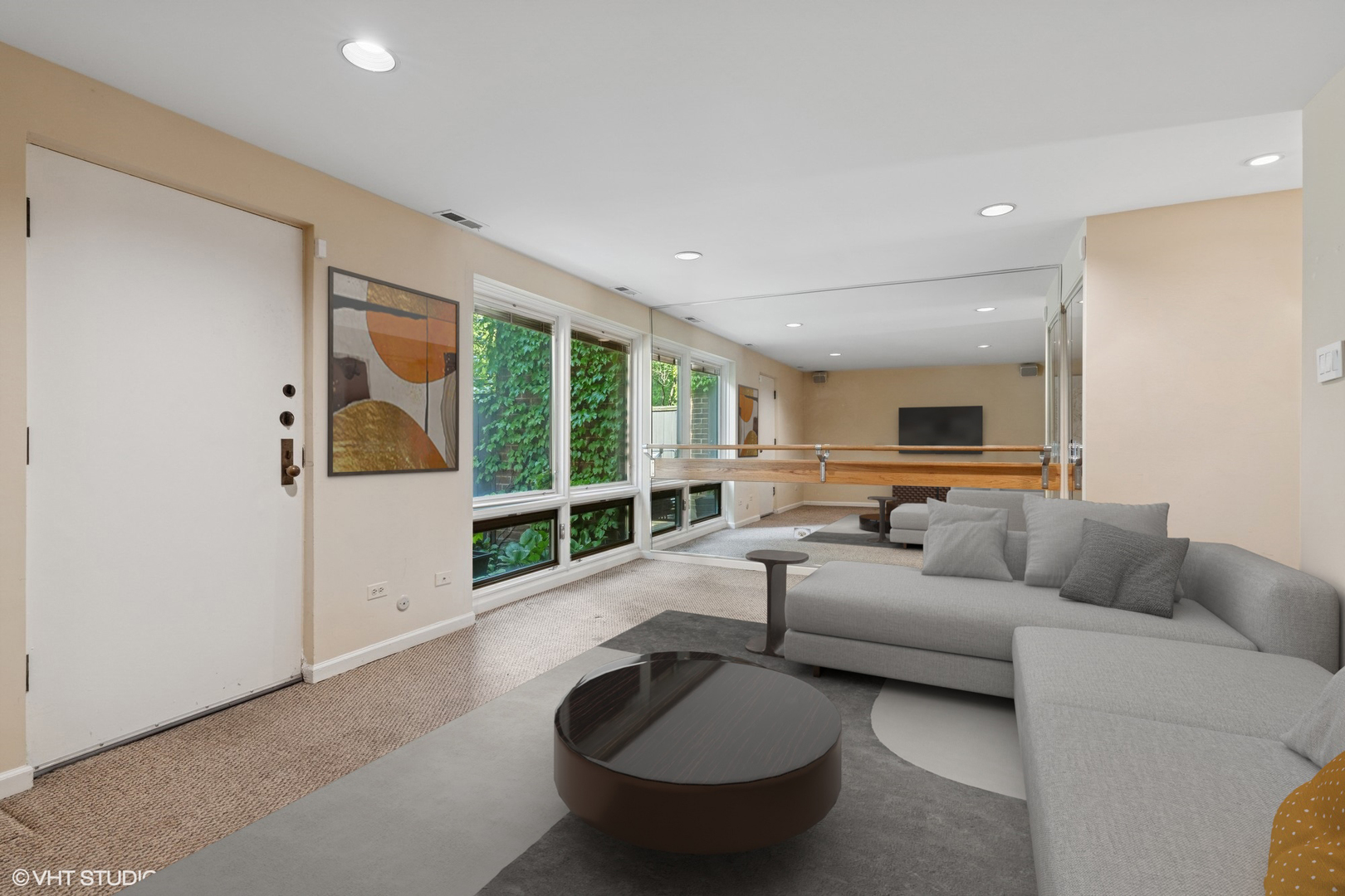 1318 North Sutton Place Chicago IL 60610