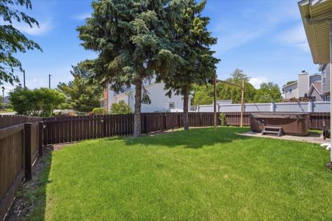 311 Old Farm Road Bloomington IL 61704