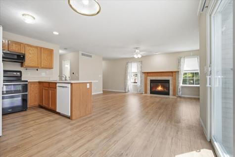 311 Old Farm Road Bloomington IL 61704